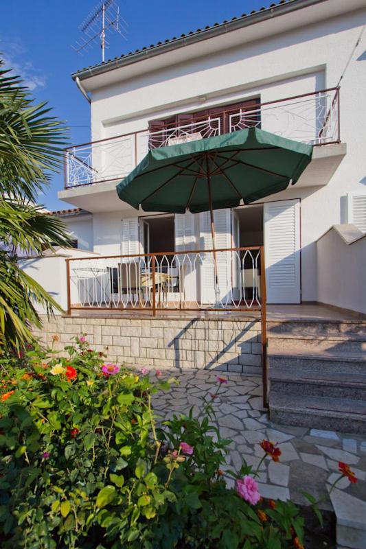 Vila Renato Porec Bagian luar foto