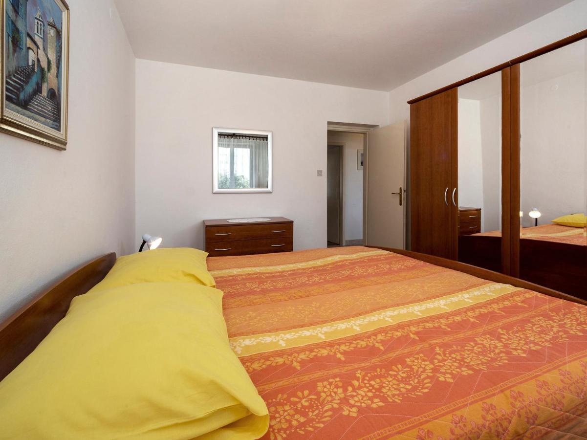 Vila Renato Porec Bagian luar foto
